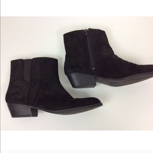 Short Black Booties